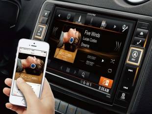 Штатное головное устройство Alpine X800D-ML